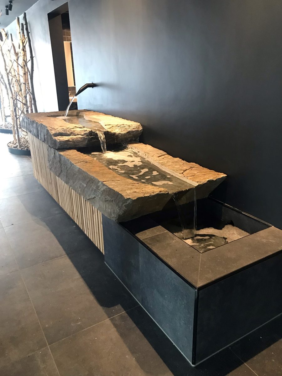 Fontaine/Cascade en Grès Schisteux